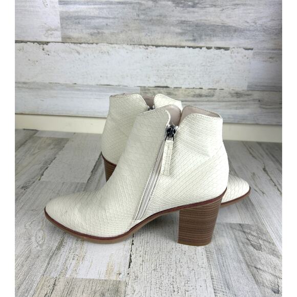 MIA Womens 10 Erik Cream Embossed Snakeskin Faux Leather Heeled Ankle Boots NEW - Picture 7 of 8